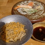 天蕎麦や 月を忘れてゐた - 