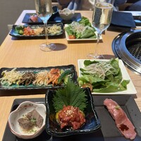 近江うし焼肉 にくTATSU 銀座店 - 