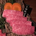 前沢牛舎 伏見屋 - 