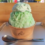クジラドライブイン - 横からの図