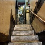 カリーライス専門店エチオピア - 2階客席入り口