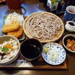 百々亭 - 昼そば日替り定食