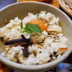 百々亭 - 蕎麦米五目ご飯