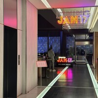 JAM17 DINING - 新宿の夜に似合う上質な空間