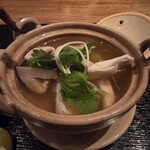 322855977 - 松茸の土瓶蒸し