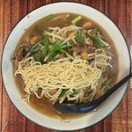 ベトコン - 縮れ細麺