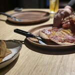 シェフの肉料理と花畑牧場チーズ Selection - 