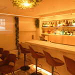 The Bar Mariage - カップルやお一人様でも心地よく過ごせる落ち着いたカウンター席です。
(6席)