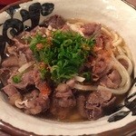 おでん出汁の肉うどん