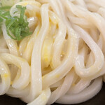 うどん料理 千 - しょうゆ玉子うどん温