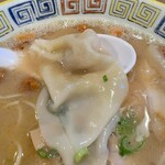 久留米とんこつラーメン 松山分校 - ワンタンは羽ワイドタイプ
