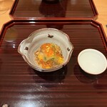 銀座 とよだ - いくらとキノコ和え