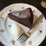 パラッツォ サン グスト - 