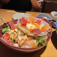 大山鶏と鮮魚 居酒屋 まいか - 