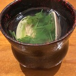 露石 - はまぐりのお吸い物