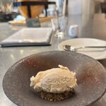 bistro tetete - デザートの焦がしバターのアイス