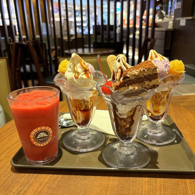 Saint Marc Cafe Opera Park Suminodo Ten