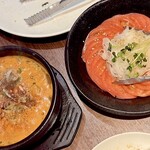 ヌルンジ - スンドゥブチゲとトマトサラダ