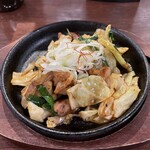 満天酒場 - 豚ホルモン辛味噌炒め。