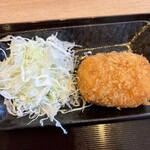 ごはん家 うお福 - カニクリームコロッケ