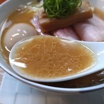 創作麺 ひとすじ - 絶妙なバランスのスープ。