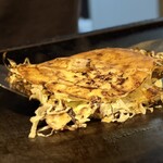 大正お好み屋 ままま - ※ 焼けたキャベツもこれまたうまそう