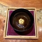 IL TEATRINO DA SALONE - お椀）　赤出汁　淡雪真蒸　オレンジ