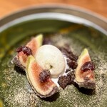 IL TEATRINO DA SALONE - 甘味）　無花果　ゴルゴンゾーラ　ポルチーニ