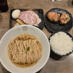 だし麺屋 ナミノアヤ - 