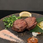 牛タンとおでん しょう助 - 