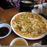 明洞参鶏湯 - 2011年のパジョン(海鮮お好み焼)₩13000