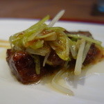 齋華 - やわらかい牛肉と、黄ニラ。