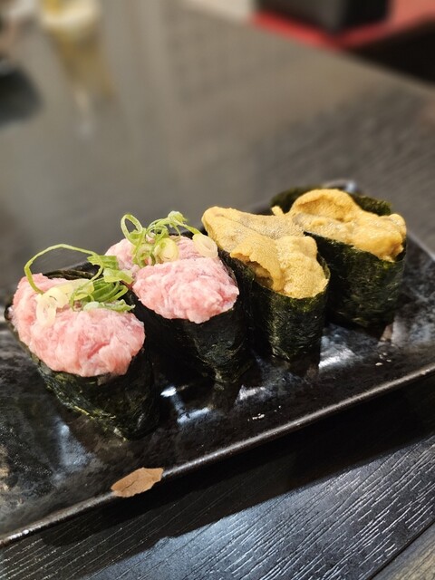 Shinsen Sakaba Sushiyanen Honmachi Ten photo 3