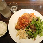 肉友 - ポークカツレツトマトソース