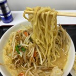 極濃湯麺 フタツメ - 麺リフト