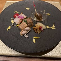 白金中華 星期菜 - 前菜盛り合わせ