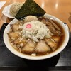 自家製熟成麺 吉岡 目白総本店