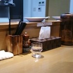 沼田商店 - カウンター席のみ（10席）