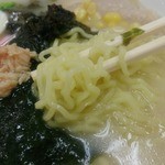 まぐろラーメン和 - まぐろラーメンの麺