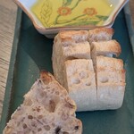 Refugeforestiere 五島 - パンも美味しい