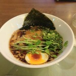 温や - 福山ラーメン (税込)830円 (2025.10.09)