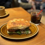 イキ ロースタリー&イータリー - 