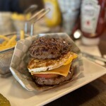 シェイクツリー バーガー＆バー - 