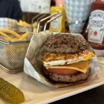 シェイクツリー バーガー＆バー - 