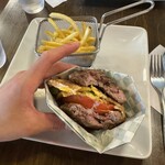 シェイクツリー バーガー＆バー - 