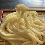 手打うどん田舎屋 - 麺リフト