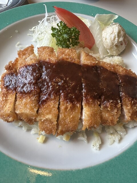 根室に来たらエスカロップ♪ : 薔薇