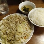 肉野菜炒め ベジ郎 - 
