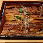 すが井 - 並盛りでも、厚めの穴子がこんなに
