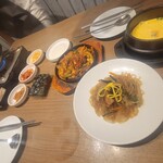 マンジョッオヒャンジョッパル&ソベッチャカンジャンケジャン - 